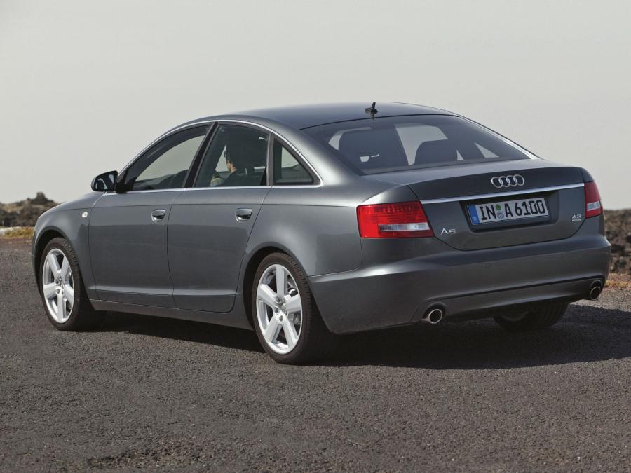 Audi A6 4.2 Quattro S-Line Sedan (4F, C6) 2005 года  (фото 4 из 14)